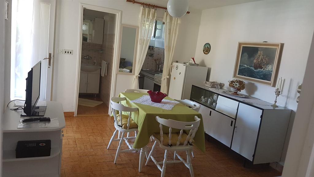 Lidija Appartement Vrboska