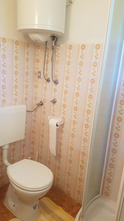 Lidija Apartman Vrboska